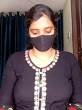 Rose-luckey online show from February 7, 1:19 pm