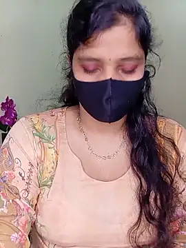Rose-luckey online show from May 26, 2:04 pm