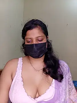 Snapshot of Rose-luckey chatting on June 14, 11:44 am Rose-luckey online show from June 14, 11:44 am