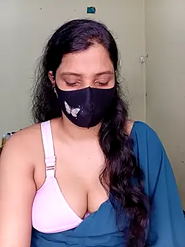 Rose-luckey online show from November 26, 11:10 am