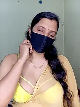 Rose-luckey online show from November 20, 6:30 pm