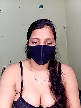 Rose-luckey online show from November 23, 9:30 am