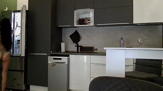 gglingeriee online show from September 22, 8:20 am