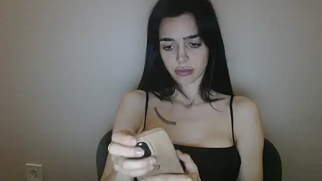 gglingeriee online show from April 13, 9:19 pm