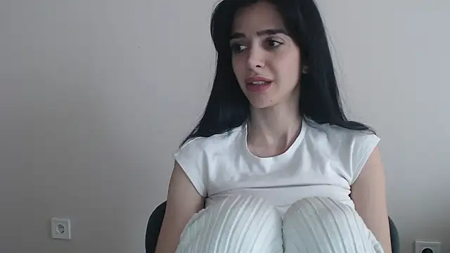 gglingeriee online show from April 23, 12:29 pm