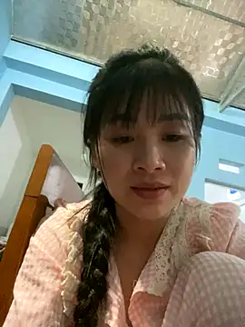 One-nice online show from October 22, 12:15 pm