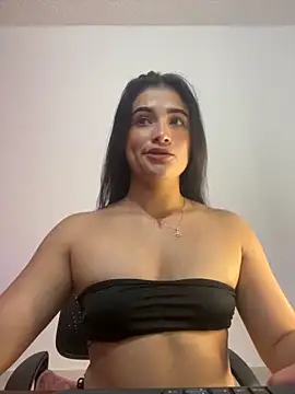 alice shyness online show from October 17, 3:43 am