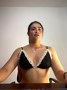 alice shyness online show from November 9, 4:27 am