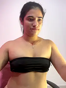 alice shyness online show from October 24, 4:17 pm