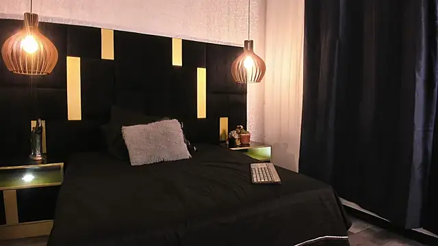 Lucio  Fox online show from March 2, 12:01 pm