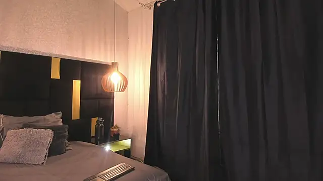 Lucio  Fox online show from January 7, 11:48 am