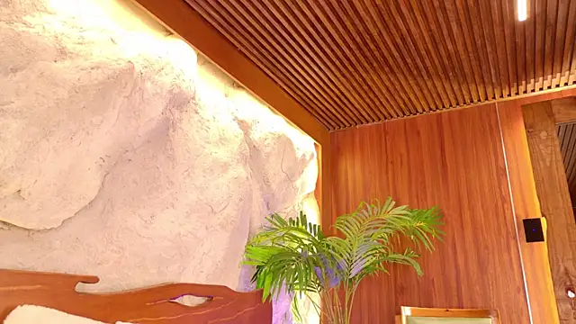 lissafeniix  online show from March 3, 10:55 am