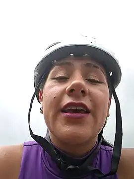 Snapshot of CAROLINE__07 chatting on September 20, 6:02 pm CAROLINE 07 online show from September 20, 6:02 pm