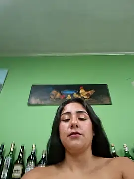 Snapshot of CAROLINE__07 chatting on November 10, 4:45 pm CAROLINE 07 online show from November 10, 4:45 pm