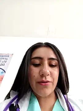 CAROLINE  07 online show from May 8, 5:50 pm