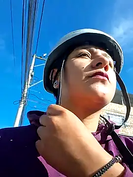 Snapshot of CAROLINE__07 chatting on September 23, 12:56 pm CAROLINE 07 online show from September 23, 12:56 pm