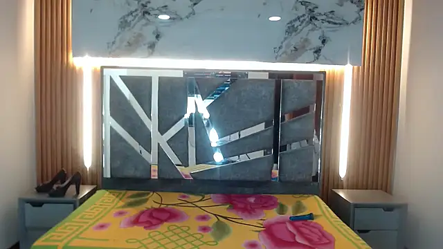 shakirajackson202cl online show from September 28, 11:17 am