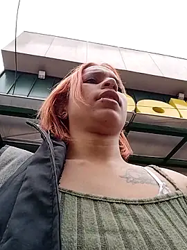 Zoe73  online show from October 21, 3:33 pm