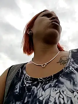 Zoe73  online show from November 26, 7:36 pm