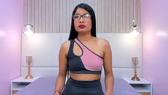 MelanyWayne  online show from March 25, 6:51 pm