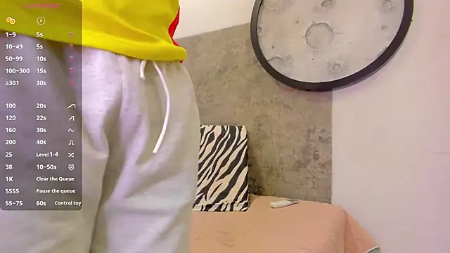  Leohot  online show from May 9, 3:32 am