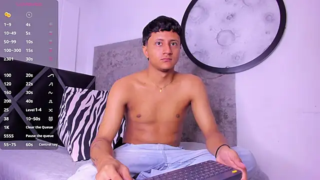  Leohot  online show from May 13, 3:46 am