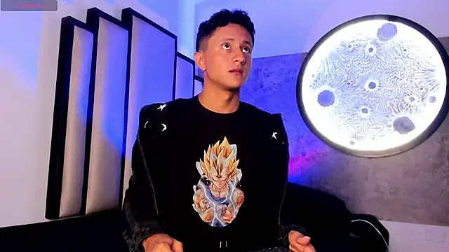  Leohot  online show from November 7, 12:10 pm