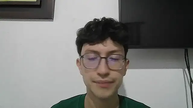 Snapshot of Kevintdx chatting on November 5, 3:20 am Kevintdx online show from November 5, 3:20 am