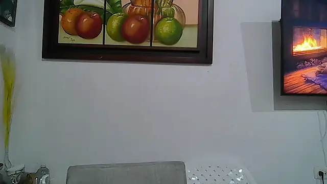 Snapshot of Kevintdx chatting on February 4, 3:01 am Kevintdx online show from February 4, 3:01 am