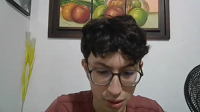 Snapshot of Kevintdx chatting on December 5, 2:21 am Kevintdx online show from December 5, 2:21 am