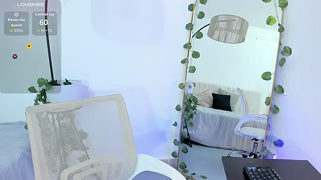  shaiira online show from October 20, 1:11 pm