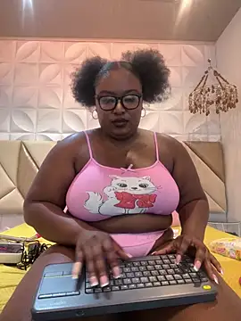 Snapshot of may_storm chatting on March 3, 3:13 am may storm online show from March 3, 3:13 am