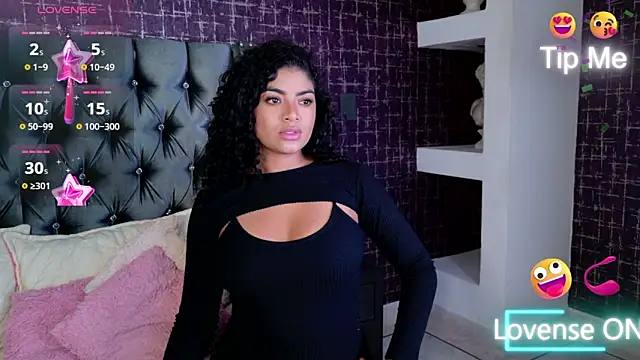 Snapshot of Carly_Monroe_ chatting on September 18, 10:46 pm Carly Monroe online show from September 18, 10:46 pm
