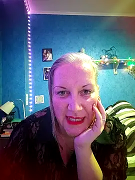 Feelineducentre online show from November 16, 8:02 pm