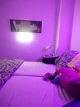 Feelineducentre online show from March 16, 8:33 pm