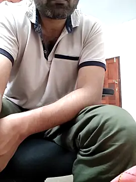 Snapshot of hairysub_india@xh chatting on October 24, 10:03 am hairysub indiaxh online show from October 24, 10:03 am