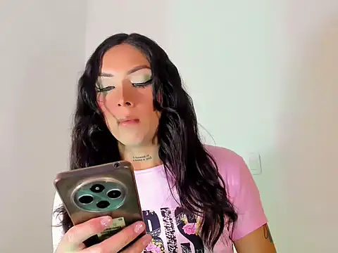 Megan Gil  online show from September 19, 4:27 am