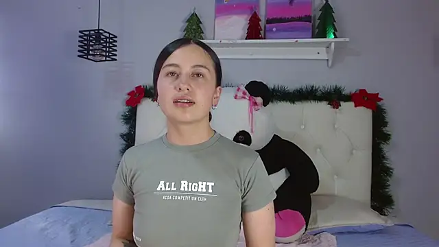 Snapshot of Zaaida_ chatting on December 17, 8:36 pm Zaaida online show from December 17, 8:36 pm