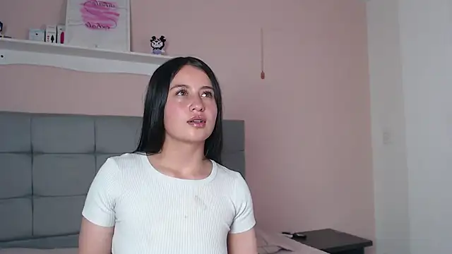 Zaaida  online show from April 20, 5:47 pm