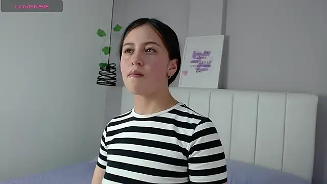 Zaaida  online show from February 24, 9:37 pm