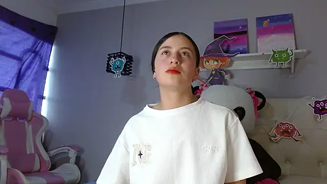 Snapshot of Zaaida_ chatting on November 1, 3:50 pm Zaaida online show from November 1, 3:50 pm