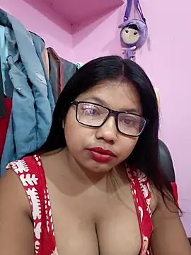 Snapshot of Redchery chatting on June 11, 6:05 pm Redchery online show from June 11, 6:05 pm