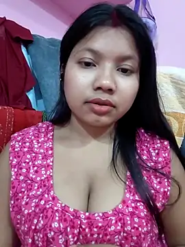 Redchery online show from May 13, 5:42 pm