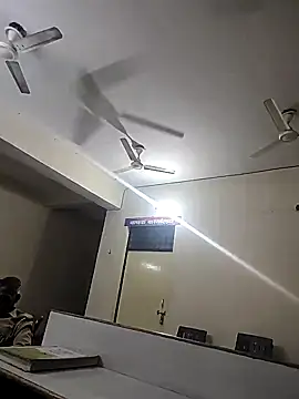 monty935 online show from October 4, 7:15 pm