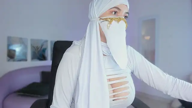 salma isawwii online show from April 13, 3:49 pm