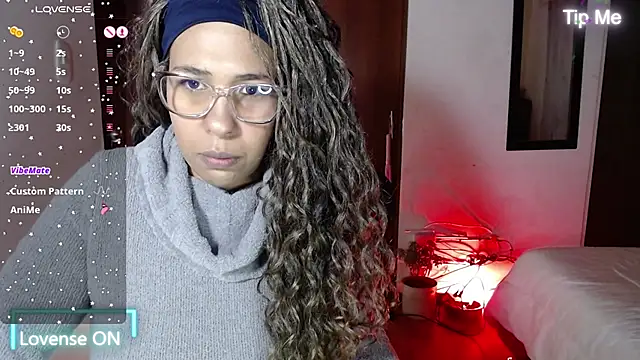 IVONNE COLLINS33 online show from March 19, 12:21 am