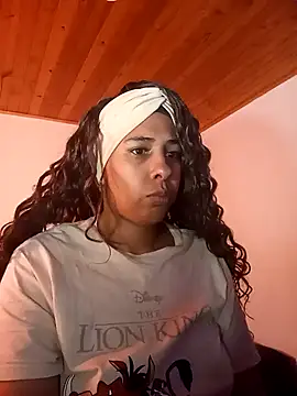 Snapshot of IVONNE_COLLINS33 chatting on February 1, 11:58 pm IVONNE COLLINS33 online show from February 1, 11:58 pm