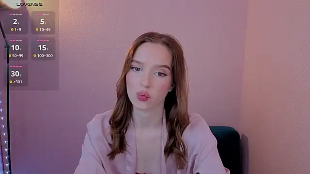 PickmeBabby online show from April 5, 7:09 pm