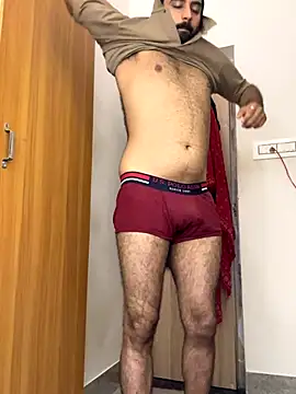 Snapshot of hottestboy03 chatting on November 2, 9:36 am hottestboy03 online show from November 2, 9:36 am