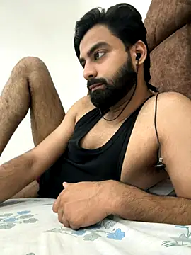 Snapshot of hottestboy03 chatting on October 4, 6:15 am hottestboy03 online show from October 4, 6:15 am